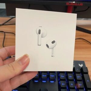 Apple AirPods 3rd Generation with Charging Case in White